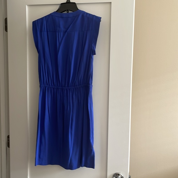 NEW/LOFT Dress - Picture 2 of 5